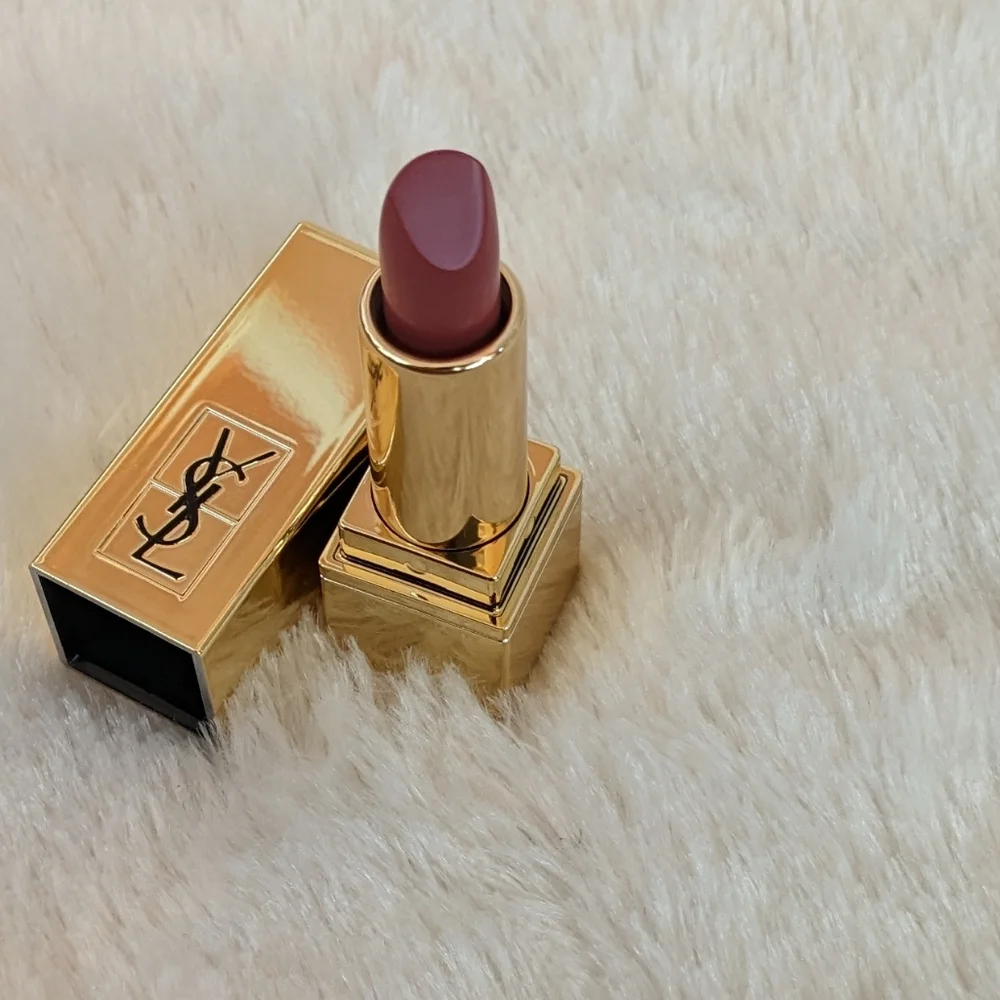 Yves saint Laurent mini lipstick